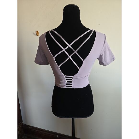 NWT!! Halara Short Sleeve Backless Criss Cross Cropped Active Top SM Iris Purple - Picture 5 of 7